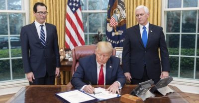 Ông Trump ký lệnh cấm giao dịch với công ty sở hữu TikTok và WeChat