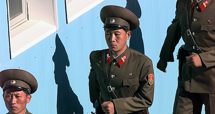 4553-north-korean-soldiers-are-marching