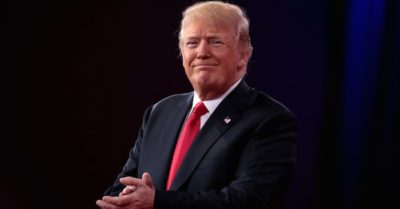 Tổng thống Trump công bố ‘bước đột phá’ trong điều trị COVID-19